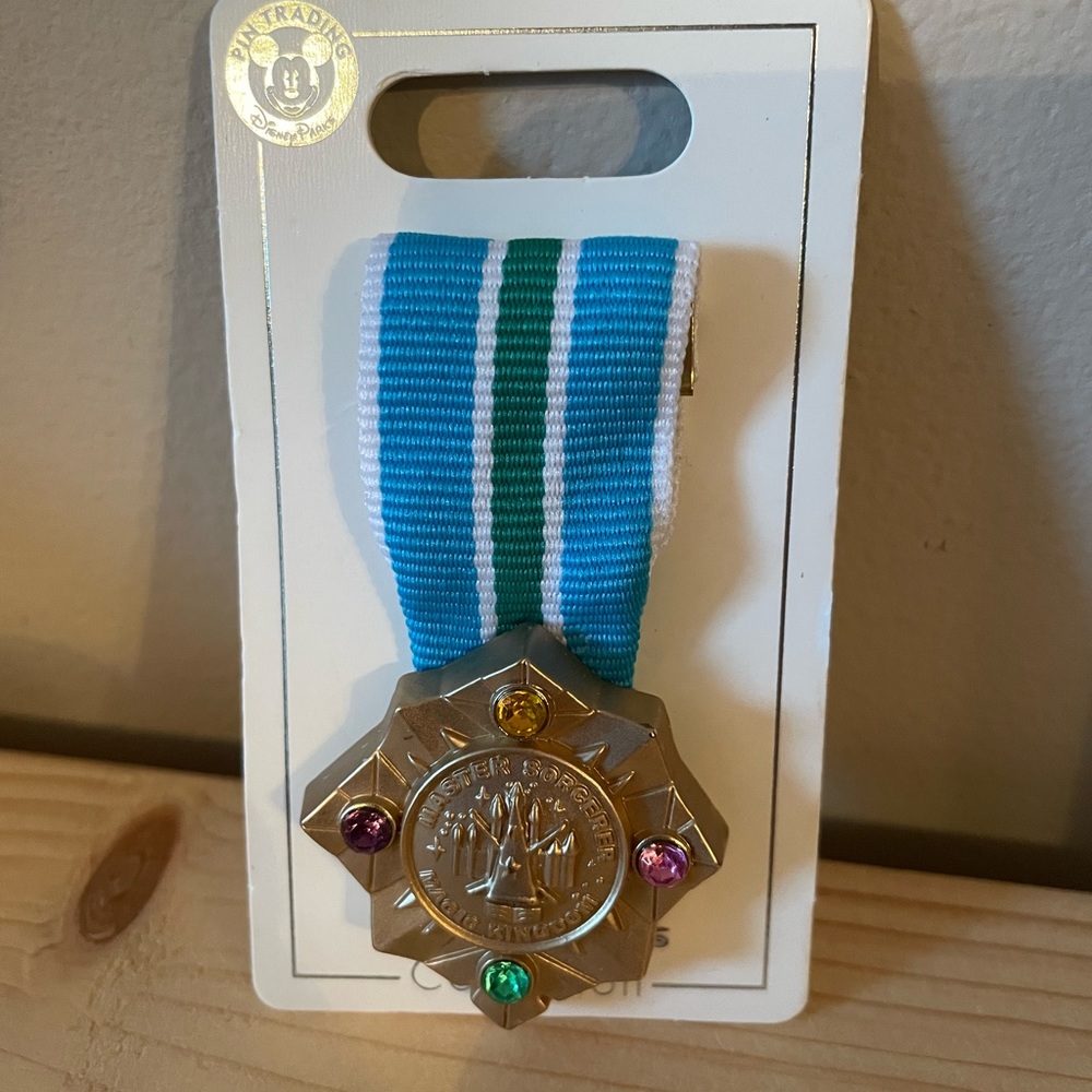 Disney Parks Magic Kingdom Pin